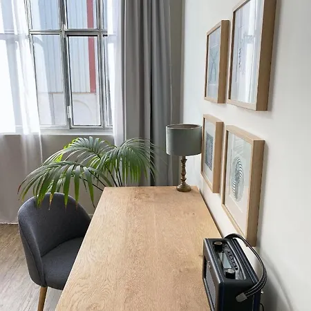 Les De L'imprimerie Frühstückspension *