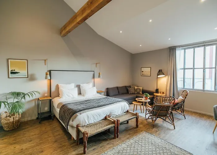 레 샹브르 드 렌프리머리 B&B *